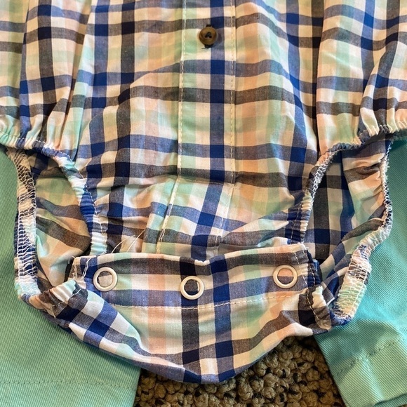 NWT Carter’s Special Occasion Plaid Onesie and Pants Set Size 9 Months - Picture 3 of 8
